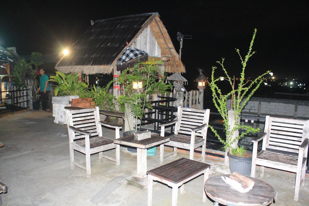 Homestay Kota Baru ג'פארה מראה חיצוני תמונה
