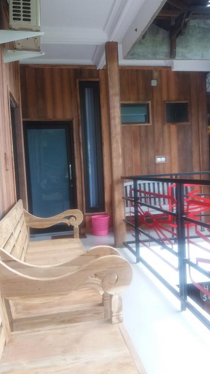 Homestay Kota Baru ג'פארה מראה חיצוני תמונה